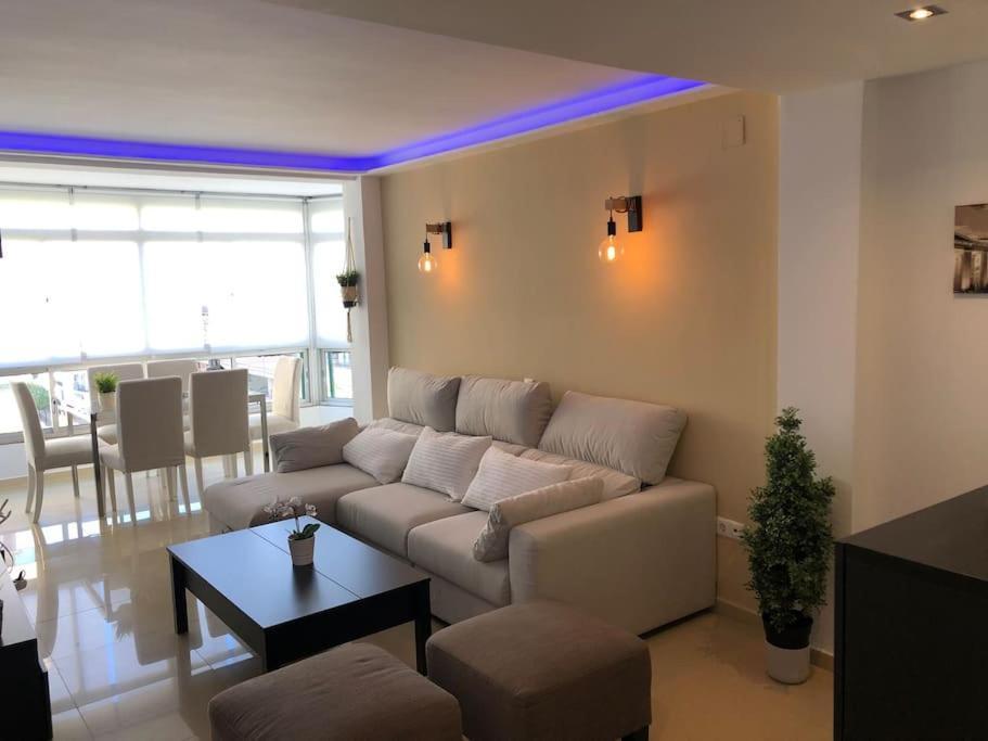 Apartamento Amplio Y Centrico ฟูเอนฮิโรลา ภายนอก รูปภาพ